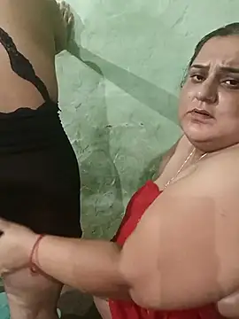 Naughty-Alia naked strip on cam for live sex video chat