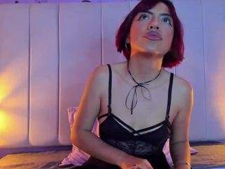 Yugenn nude Live Sex Chat Room in CamSoda