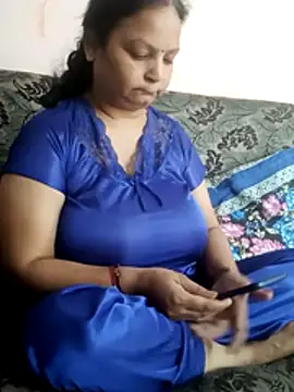Kavya_kapoor naked strip on cam for live sex video chat