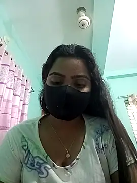 Sunny_Leone_ind naked strip on cam for live sex video chat