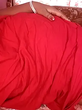 2Boudi naked strip on cam for live sex video chat