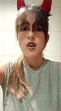 Hexe12346 naked strip on cam for live sex video chat