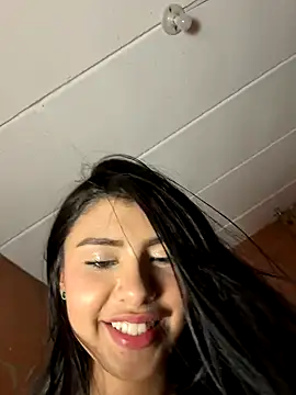 hurrem_18 naked strip on cam for live sex video chat