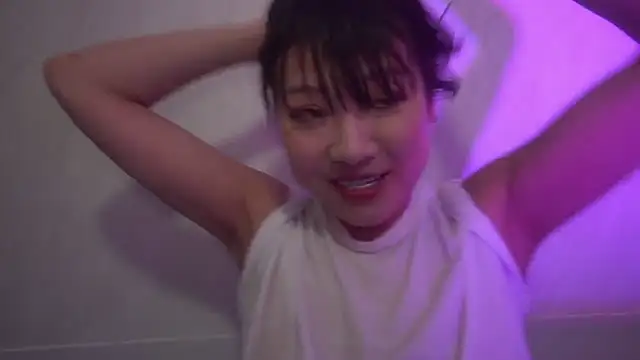 momo-umi naked strip on cam for live sex video chat