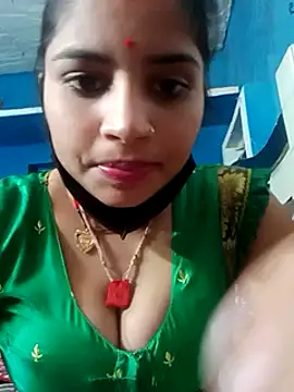 Nisha_Cute naked strip on cam for live sex video chat