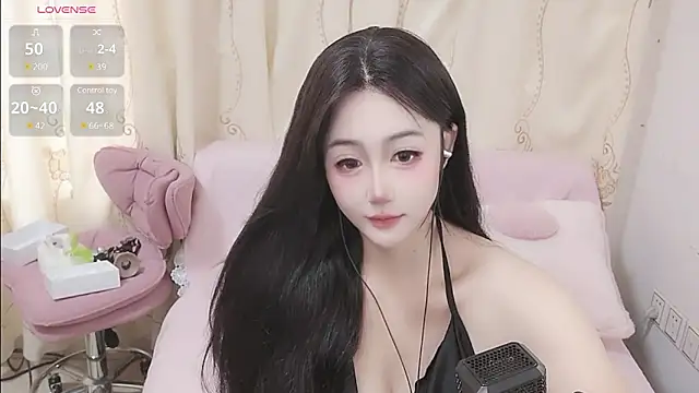 Nyx-Ri naked strip on cam for live sex video chat