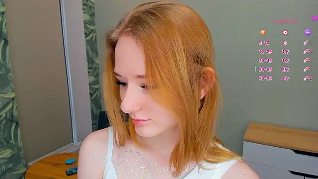 ElvinaFitch naked strip on cam for live sex video chat
