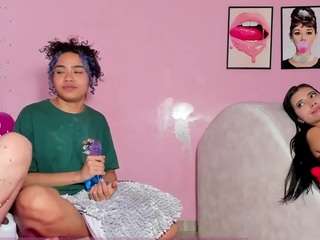 Esther-Giils nude Live Sex Chat Room in CamSoda