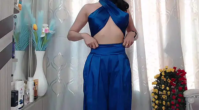 rose_darlinggg naked strip on cam for live sex video chat