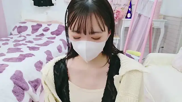 Suzu_o0 naked strip on cam for live sex video chat
