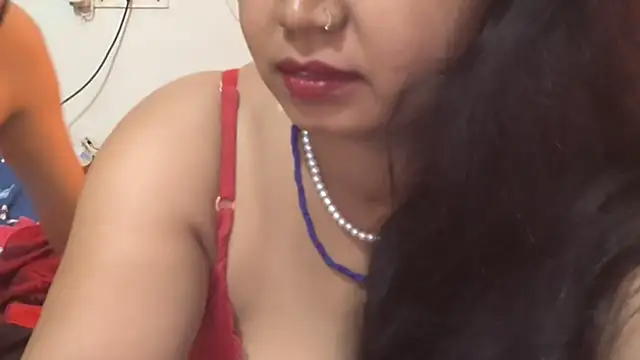 Gulaboo_bhabi naked strip on cam for live sex video chat
