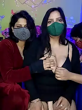 Hot_roohi naked strip on cam for live sex video chat