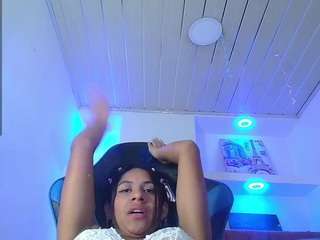 isaromer nude Live Sex Chat Room in CamSoda