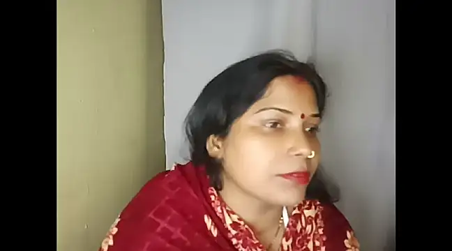 mamoni91 naked strip on cam for live sex video chat