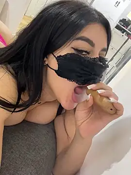 Mohra6969 naked strip on cam for live sex video chat