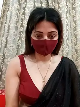Naughty-Queen34 naked strip on cam for live sex video chat