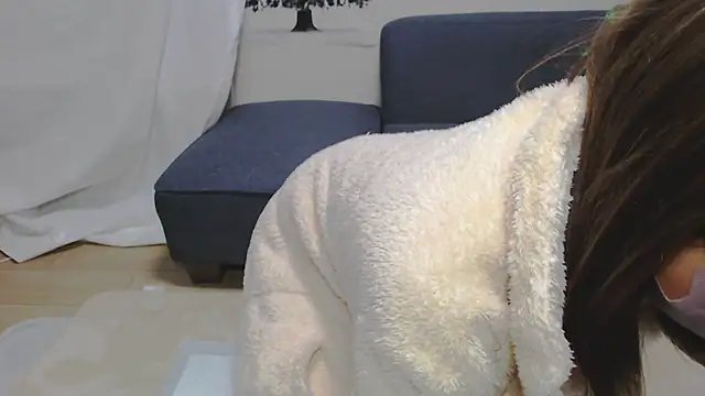 yooooo-chandesu naked strip on cam for live sex video chat