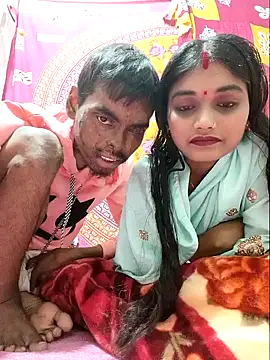 Hotbhabhi85 naked strip on cam for live sex video chat