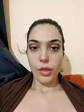 JoLeNe27 naked strip on cam for live sex video chat