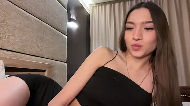 MilenaMilven naked strip on cam for live sex video chat