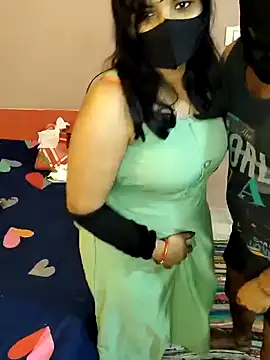 ladyboy9621 naked strip on cam for live sex video chat