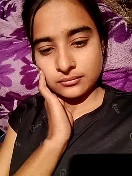 Poonam_Baby naked strip on cam for live sex video chat
