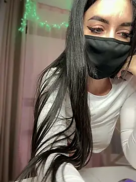 Yasmine_777 naked strip on cam for live sex video chat