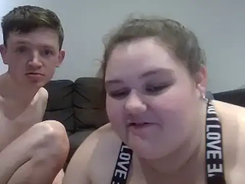 curvy_crystal naked strip on cam for live sex video chat
