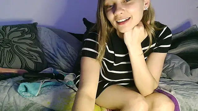 skyemorgan01 naked strip on cam for live sex video chat