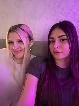 Houseofcutekittens naked strip on cam for live sex video chat