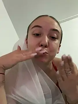 CristinaSww naked strip on cam for live sex video chat