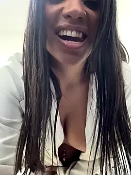Drapotente naked strip on cam for live sex video chat