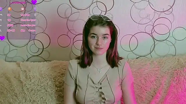 ElzaBlis naked strip on cam for live sex video chat