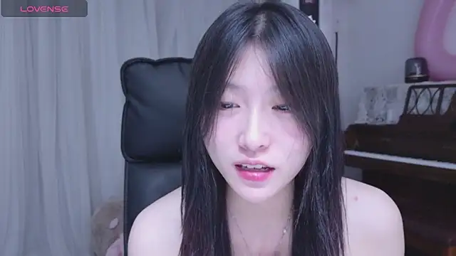 rainybb naked strip on cam for live sex video chat
