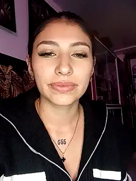 AriaBliss- naked strip on cam for live sex video chat