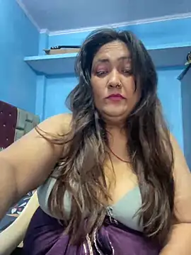 hotyishaa naked strip on cam for live sex video chat