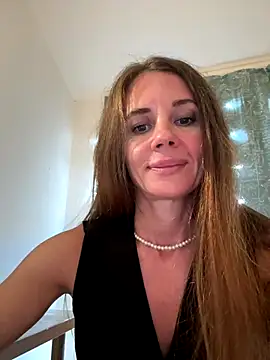 LucieMack naked strip on cam for live sex video chat