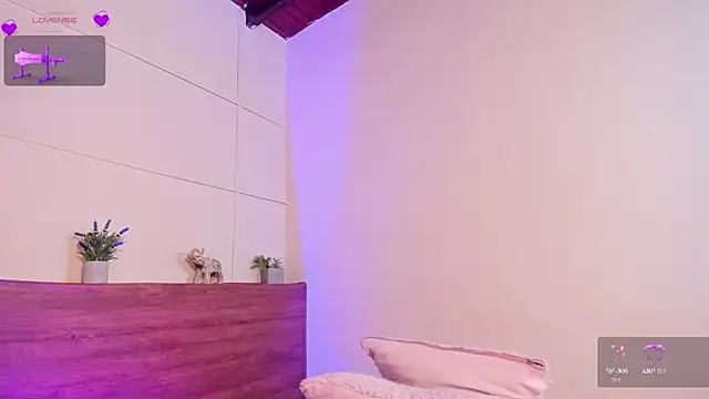 sherylgrey naked strip on cam for live sex video chat