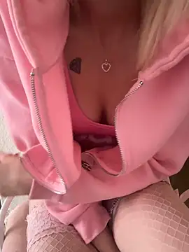 geilemine naked strip on cam for live sex video chat