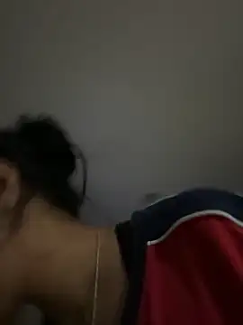 lynn9000 naked strip on cam for live sex video chat