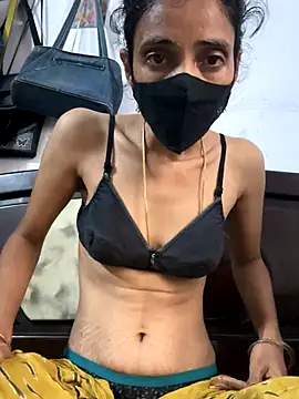sweetreddy-02 naked strip on cam for live sex video chat