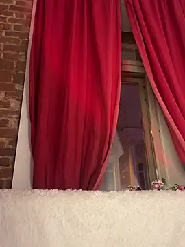 SunnyShiney naked strip on cam for live sex video chat