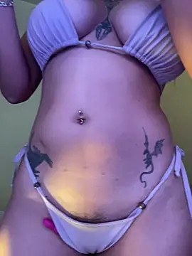 marian_boobss naked strip on cam for live sex video chat