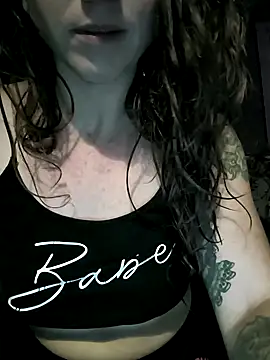 NickiiBianca naked strip on cam for live sex video chat