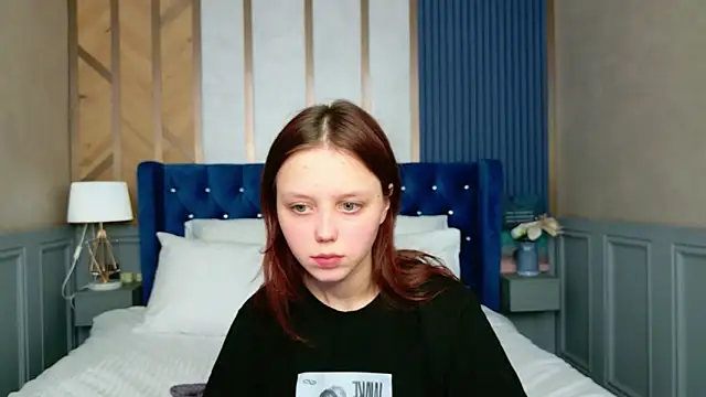 Samantha_Martines naked strip on cam for live sex video chat