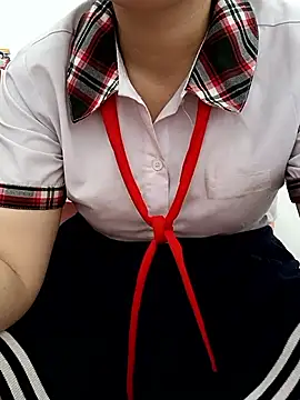 lina_loveee naked strip on cam for live sex video chat