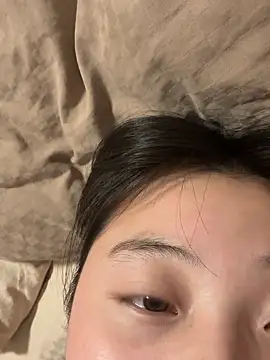 LXR77887 naked strip on cam for live sex video chat