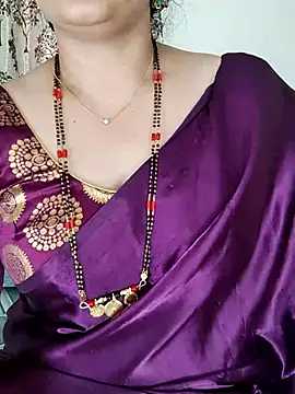 Hot_Sexy_Niharika naked strip on cam for live sex video chat