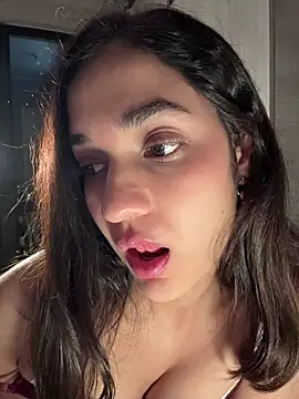 MadawiOud naked strip on cam for live sex video chat