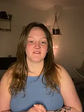 Maryjane-Spidermann naked strip on cam for live sex video chat